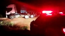 Caminhão e semirreboque recuperados pela PM havia sido roubados em Marmeleiro