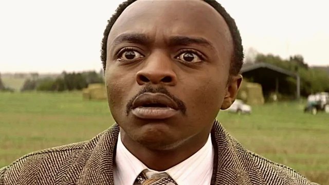 BIENVENUE À MARLY-GOMONT sur TFX Bande Annonce VF (2016, Comédie) Marc Zinga, Aïssa Maïga