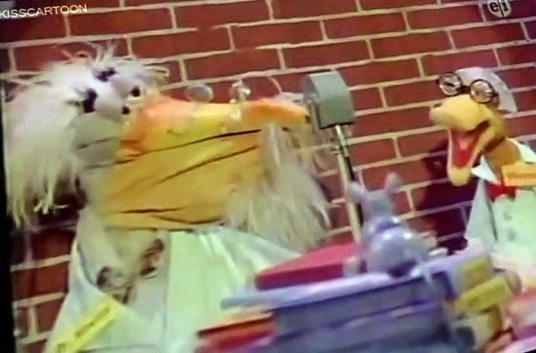 Between the Lions E015 - There's a Fly in My Soup