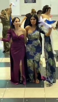 Keşfeten gelen arkadaşlar sayfa sizin sayfanız __ takip et__ Begen__ kaydet__ paylaş ___halay_dunyasi79__Hedef( halay )_•_•_•_•_•_Daha fazlası için takipte kal❤️❤️_•_•_ _•_•_•Görmesini İste(