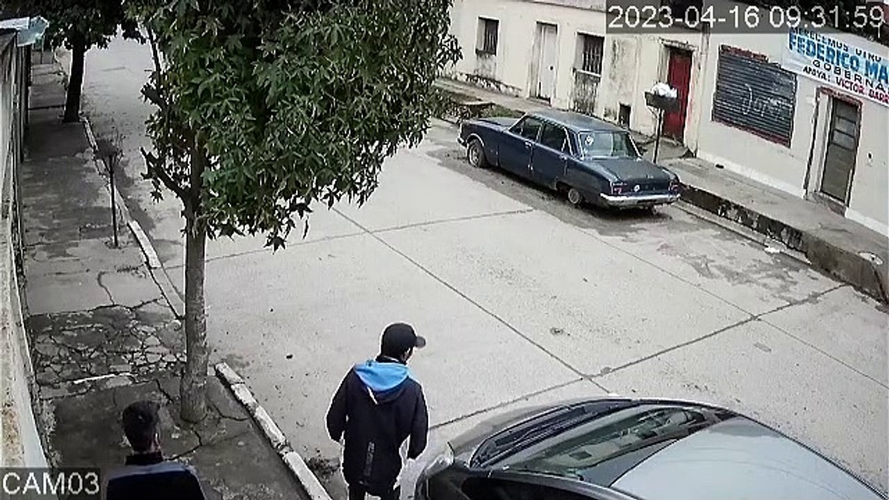 Un hombre fue atacado en Isabela Católica al 3000  - Villa Muñecas -  Tucumán - Parte 1