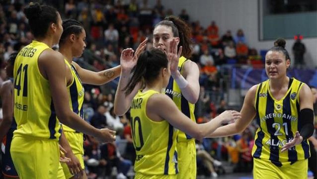 EuroLeague finalinde ÇBK Mersin Yenişehir Belediyesi'ni mağlup eden Fenerbahçe Kadın Basketbol Takımı, Avrupa şampiyonu oldu