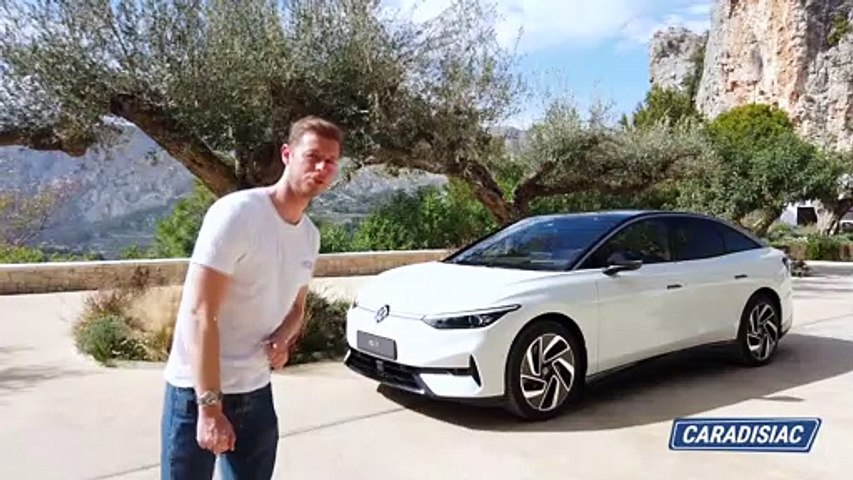 Présentation - Volkswagen ID.7 (2023), la Passat...