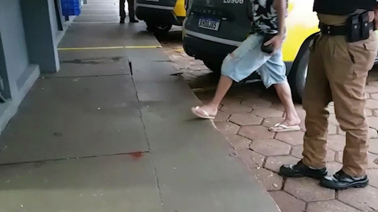 Irmãos são detidos após agredirem o próprio pai