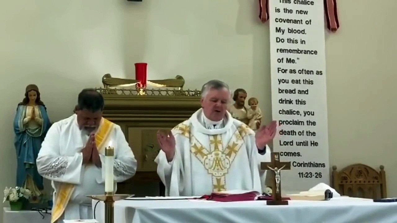 Catholic Mass Today I Daily Holy Mass I Monday April 17 2023 I English Holy Mass I 5.00 AM