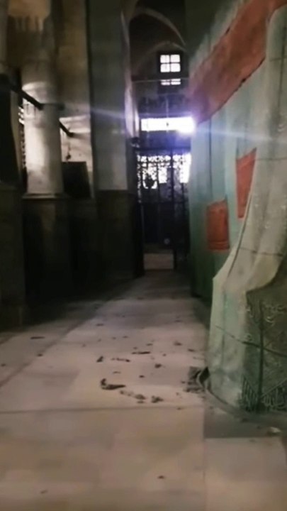 See Scenes Behind Rawdha e Rasool | روضہ رسول کے پچھلی طرف کی ویڈیو | Other Side of Roza e Mustafa | Behind the Net View Point of Rawdha e Rasool | روضہ رسول کی جالیوں کے پیچھے کے مناظر