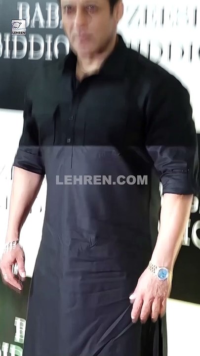 Salman Khan at Baba Siddiqui's Iftaar Party 2023