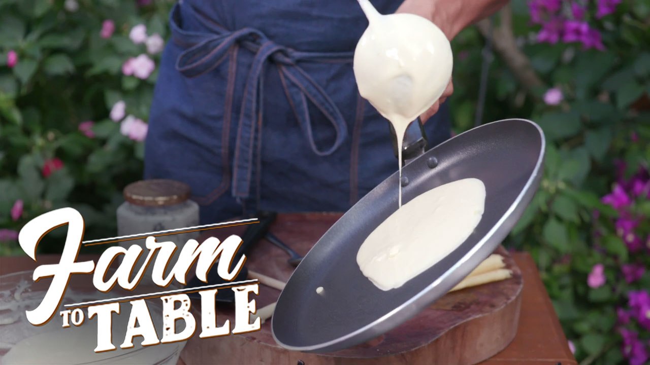 Chef JR Royol teaches the Sparkle teens how to make Crepe Farm To