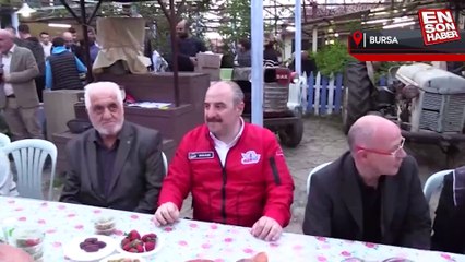 Mustafa Varank, Osmanlı köyü Cumalıkızık'ta iftara katıldı