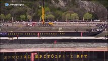 Un funambulista logra cruzar el río Danubio sobre un cable a 30 metros de altura