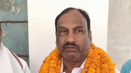 कुशीनगर: सपा प्रत्याशी हैदर अली राइनी ने समर्थकों के साथ किया नामांकन, जीत का किया दावा