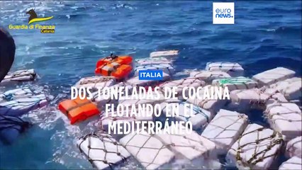 Italia | La policía encuentra dos toneladas de cocaína flotando en el Mediterráneo