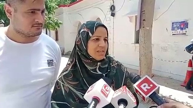 सपा विधायक इरफान सोलंकी की पत्नी को सता रहा डर, उठाया बड़ा कदम -(देखिए वीडियो)