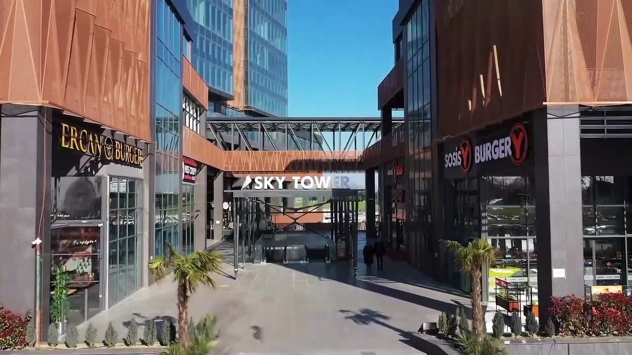 Sky Tower-2