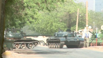 تضارب الأنباء حول مواقع سيطرة أطراف القتال على المقرات الحساسة في الخرطوم