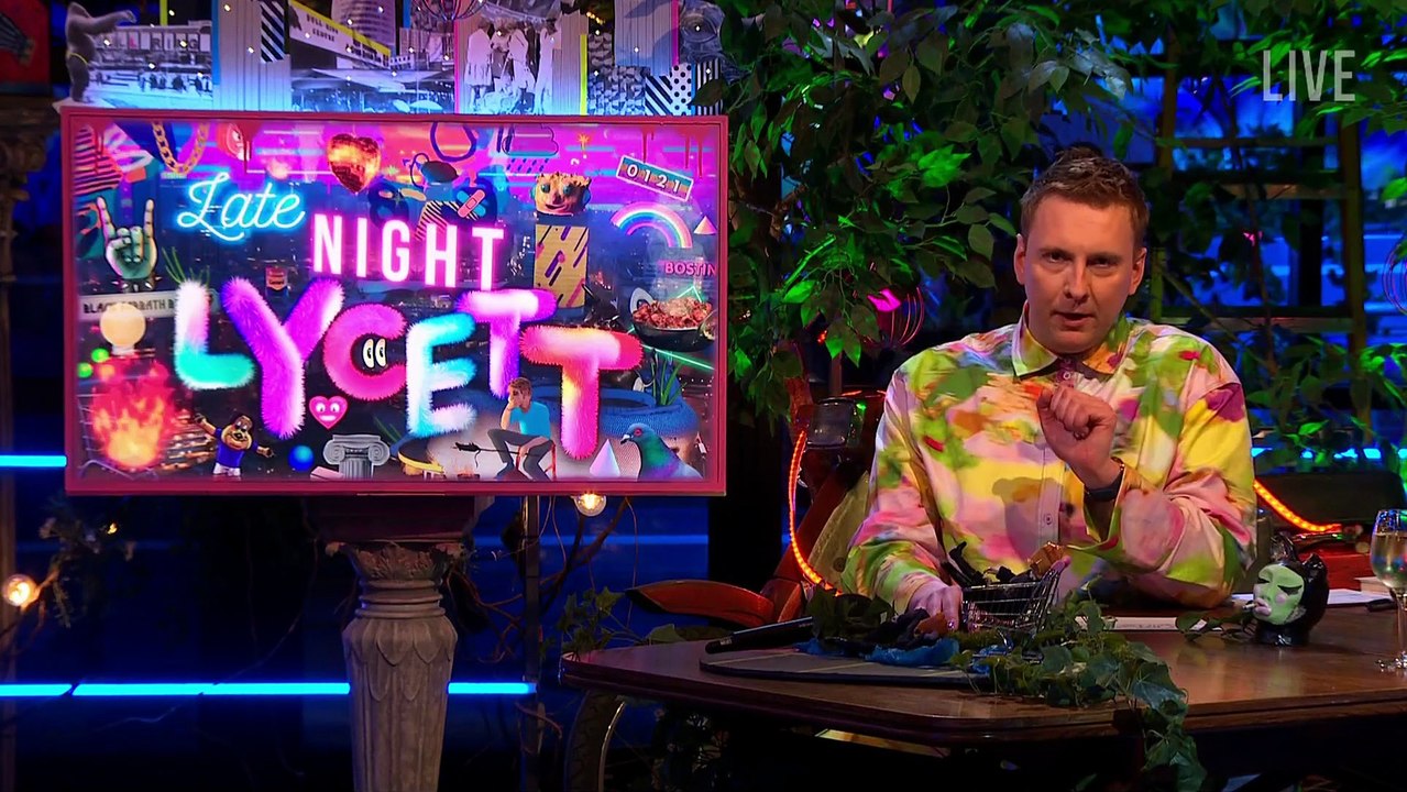 Linda Biscuits returning to work on Late Night...