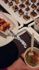 틱톡 CEO를 만나다니! 크리에이터분들과도 좋은시간 보냈어요☺️@Shou @TikTok @먹스나 Muk SNa @스테파니킴치 @야금야금♬ #청담언니 #요리하는메이크업아티스트 #틱톡푸드 #delicious #food