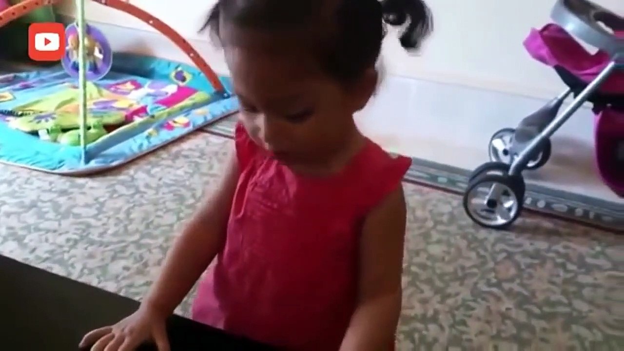 Funny babies are the hardest try not to laugh challenge Super funny baby compilation part 6-fVps3W6xCdo