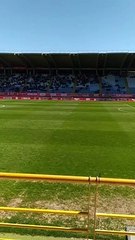 El Reino exige a gritos la dimisión de Felipe Llamazares