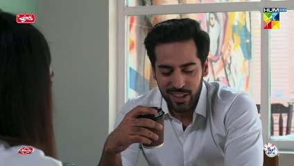 Funny Poetry...Dard Ghutnon Mein Iss Liye Hai Mere.! #ayezakhan #danishtaimoor - Chand Tara - FLO Digital