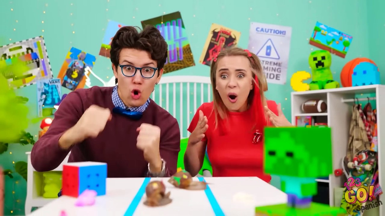 NUNCA REVIENTES GRANOS| Transformación de nerd en idol K-POP con dispositivos de TikTok por 123 GO!