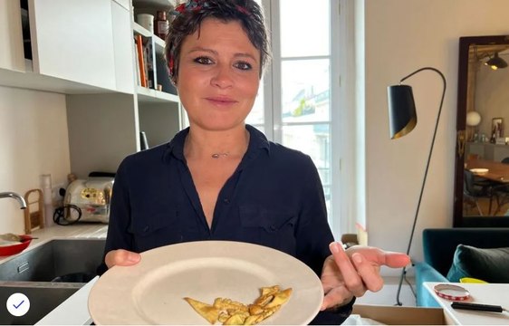 La cheffe Claire Vallée réenchante le printemps (2/5 : Les tuiles à la chlorophylle)