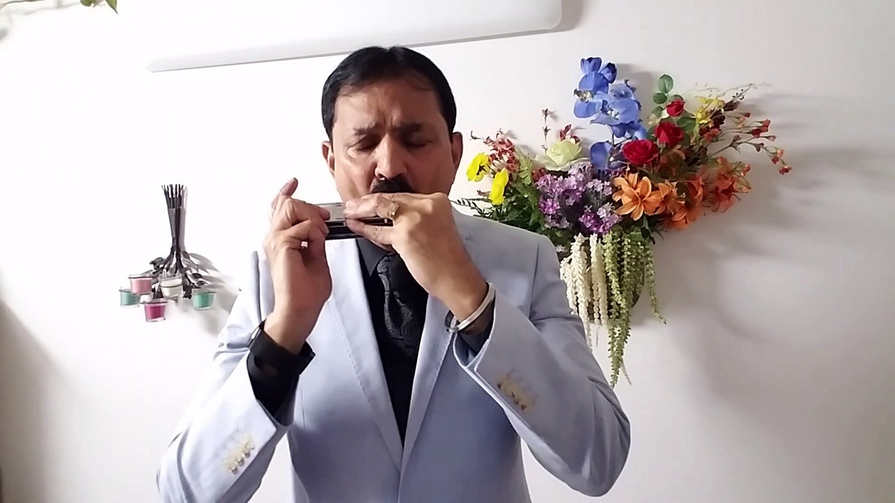 Yeh Nain dare dare-Film Kohraa 1964-Vintage Classic Song on Harmonica Live Performance by Mukund Kamdar