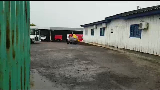 Homem fica ferido ao sofrer queda de plano elevado no Bairro Nova Cidade