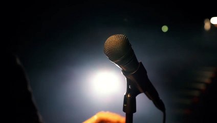 Tony Saint Laurent - Inclassable Bande-annonce (FR)