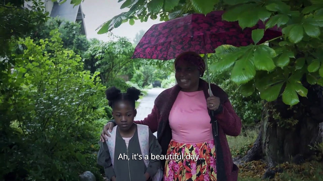 Evelyne Trailer