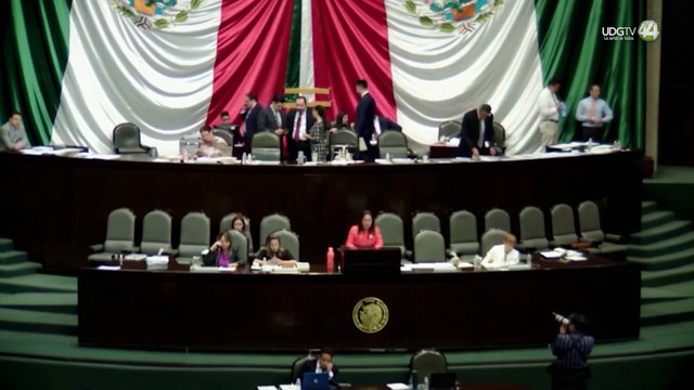 PRI, MC y Hagamos están a favor de reducir la edad a 18 años para convertirse en diputado