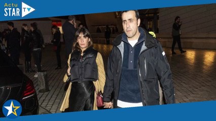 Jonathan Cohen et Piu Piu : rare apparition des amoureux, main dans la main et radieux