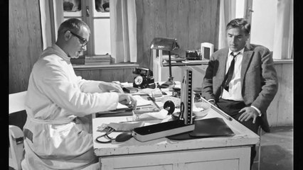 Le Requin harponne Scotland Yard Bande-annonce (EN)