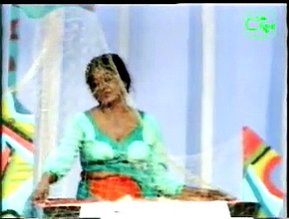 From the stage drama Muhudu Puththu