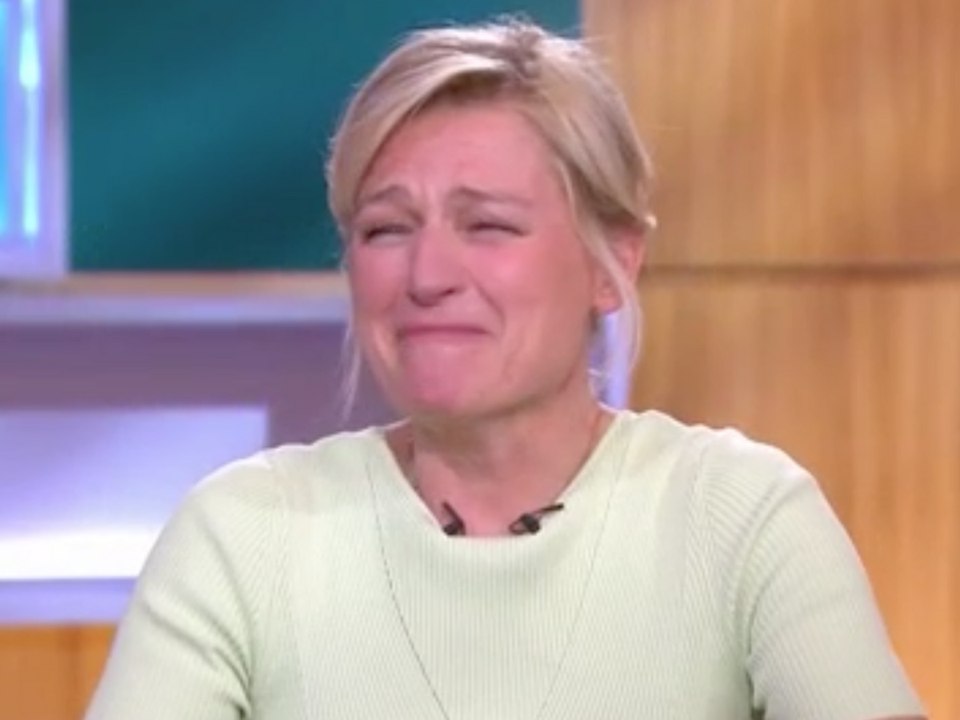 Anne-Elisabeth Lemoine est-elle vraiment candidate de Mask Singer ? “Mon voisin m'a prévenue que j'étais dans le costume du Canard”