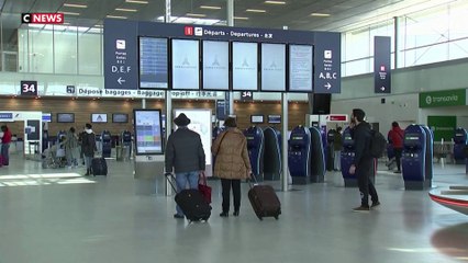 Covid-19 : des milliers de voyageurs attendent toujours le remboursement des vols annulés en raison de la pandémie