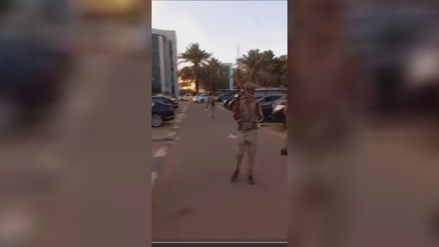 الدعم السريع ينشر صورا جديدة ويقول إنها من داخل القيادة العامة في الخرطوم