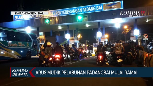 H-6 Lebaran, Pemudik Antri Di Pelabuhan Padangbai