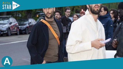 "C'est bizarre pour moi" : Simon Porte Jacquemus, sur son mari et leur vie "en zigzag" dans le Sud
