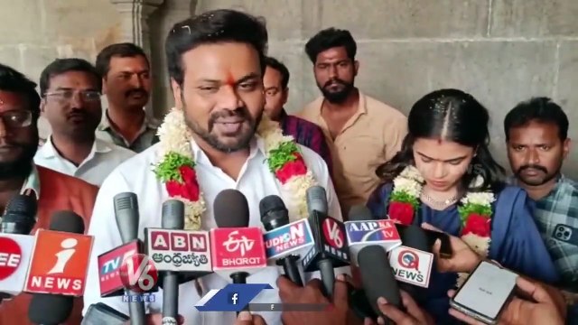 Manchu Lakshmi, Manchu Manoj and His Wife Mounika Reddy Visits Yadadri Temple _ V6 News