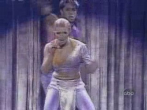 Britney Spears - Stronger (Live)