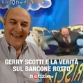 Gerry Scotti: la verità sulla distruzione del bancone di Striscia La Notizia