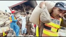 مصرع شخصين جراء انهيار أرضي في باكستان