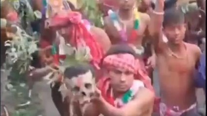 পূর্ব বর্ধমান:গাজনে শিশু মরদেহ নিয়ে নাচ! কমিশনের নির্দেশে তদন্তে পুলিশ