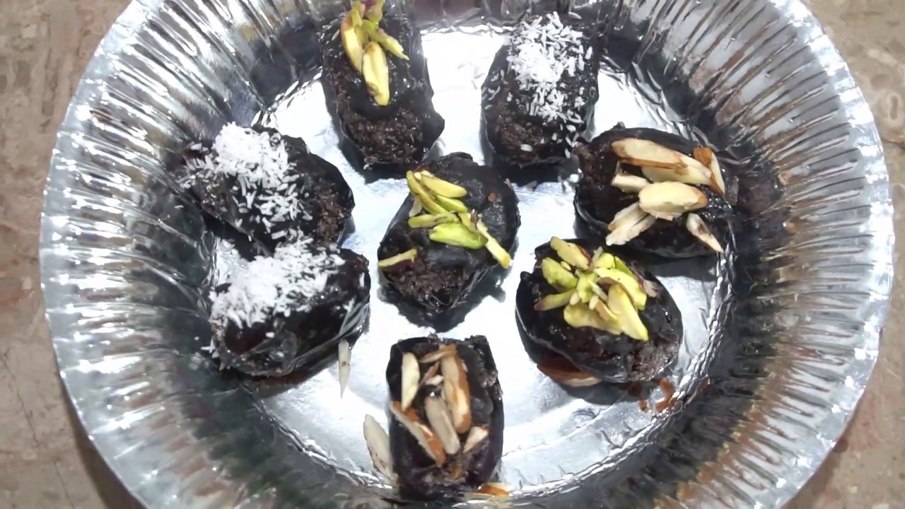 Stuffed Dates With Cream And Coconut | Stuffed Dates Iftar Special ...