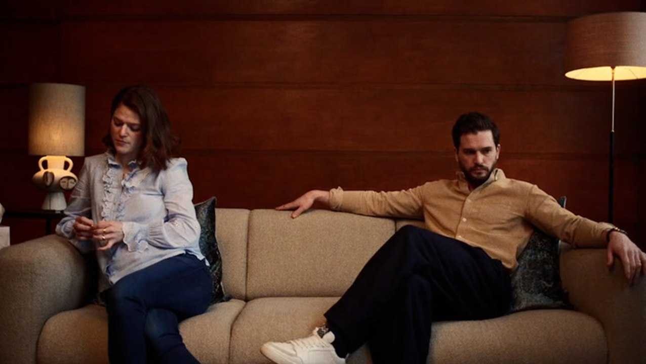 Game of Thrones stars Kit Harington and Rose Leslie challenge banks and fossil fuel companies in new campaign