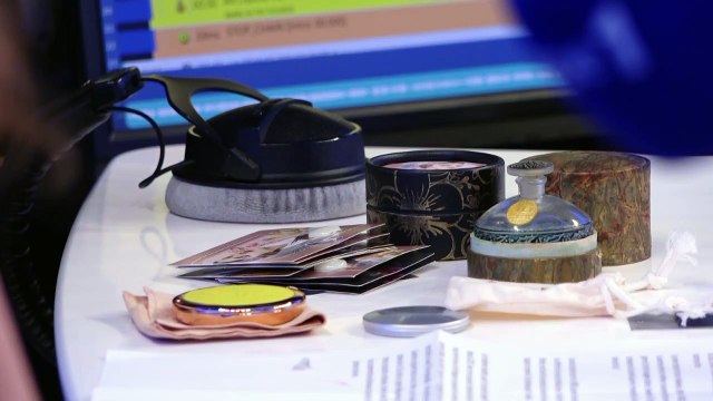 AB 1882, cette entreprise du XIXème siècle, relancée en 2020, qui fabrique des parfums solides