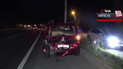 Kaygan madde, 6 aracın karıştığı zincirleme kazaya neden oldu