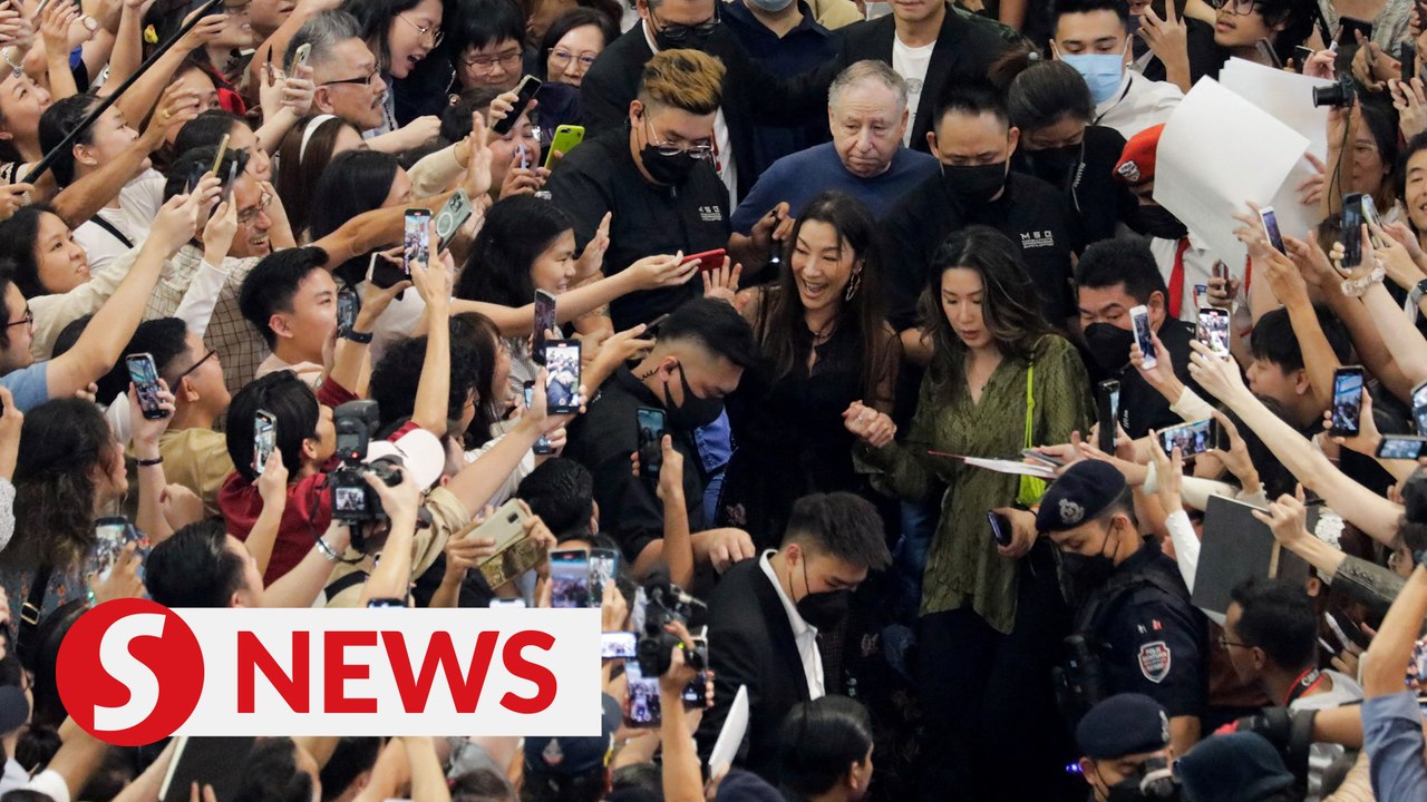 Michelle Yeoh is all smiles meeting fans: 'You...