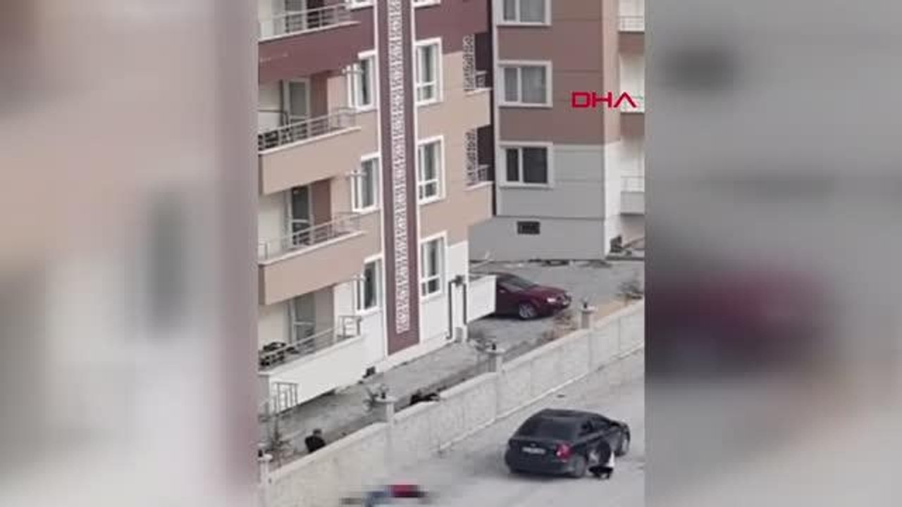 1 KİŞİNİN ÖLDÜĞÜ KOMŞULARIN SİLAHLI KAVGASI CEP TELEFONU KAMERASINDA